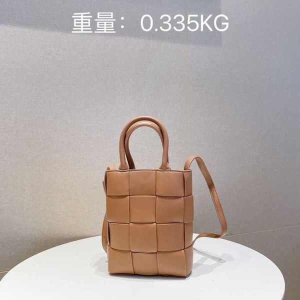 

bags: women's 2022 autumn and winter new korean net matte woven bags are versatile, portable single shoulder crossbody bags are fashion