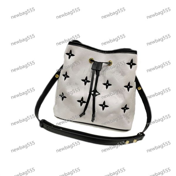 

high designer crossbody bag neonoe bb women shoulder bag classic bucket pouch drawstring bag mini handbag noe m46581 m44022 removable leathe