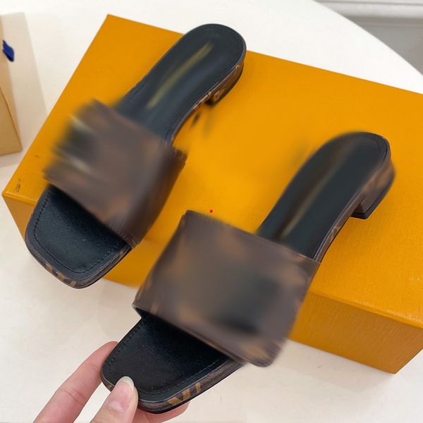 

2023 fashion luxury slippers slide brand designers women ladies platform sandals materials fashionable lovely sunny beach woman shoes slippe, Black