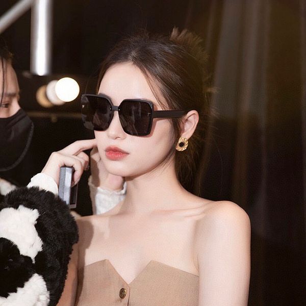 

selling new model in the 2023 market high-quality large-sized shading fashionable and personalized women's sunglasses beach travel driv, White;black