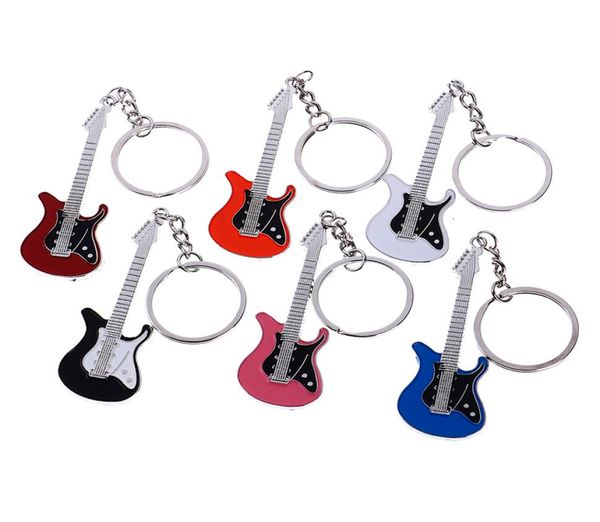 

keychains mini classic metal guitar electric key holder musical truments pendant for man woman4386880, Silver
