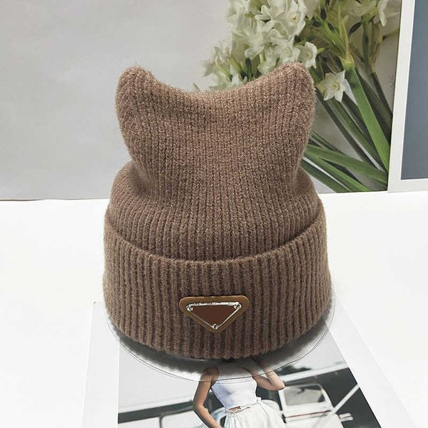 

V5HL Fashion designer luxury brand Inverted Triangle Warm Knitted Hat Women's Autumn and Winter Jacquard Woolen Street Pullover Cold Men super high quality FCTB, Orange-red