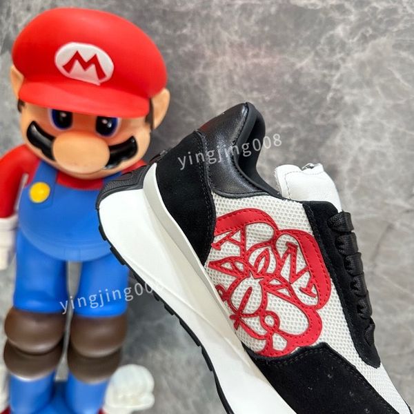 

woman classics luxury designer tennis shoes canvas canvas shoes green and red web stripe rubber sole stretch cotton low platform sneaker, Black