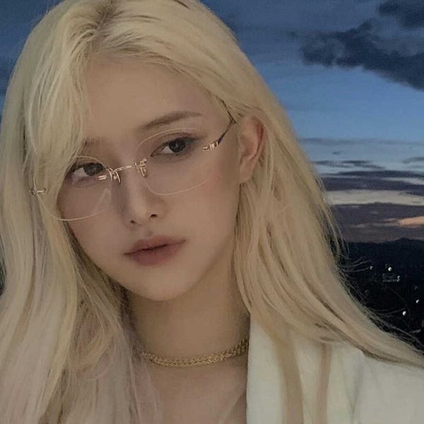 

designer sunglasses fashion goggle beach sun glasses woman eyeglasses jennie's same type of blue light myopia resistant and stylish fin, White;black