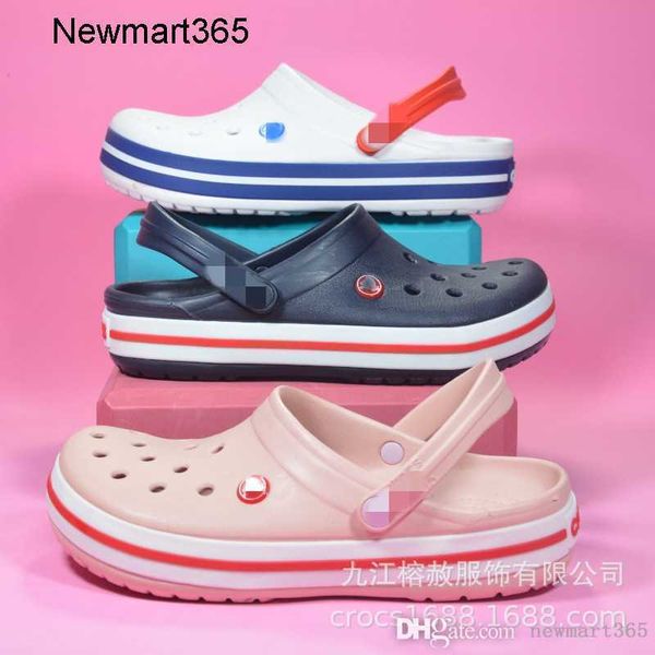 

retail hole shoes men's and women's shoes summer lightweight casual beach shoes pool cool slippers, Black