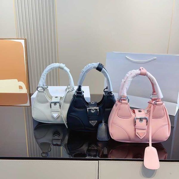

triangle designer bag underarm hobo tote bags leather shoulder bags p letter women half moon crossbody bags fashion motorcycle bag woman pur