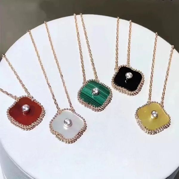 

a diamond in center van colver necklace classic fashion flower pendant necklaces for women elegant lucky cleef locket necklace choker chain, Silver