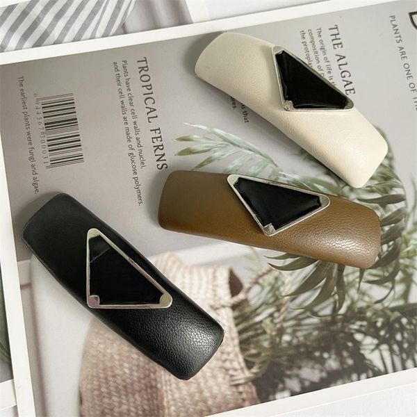 

luxury brand designer ladies girls fashion triangle pattern hair clip letters designer hairpin fashion hair pin hair accessories 2pcs/pair, Golden;silver