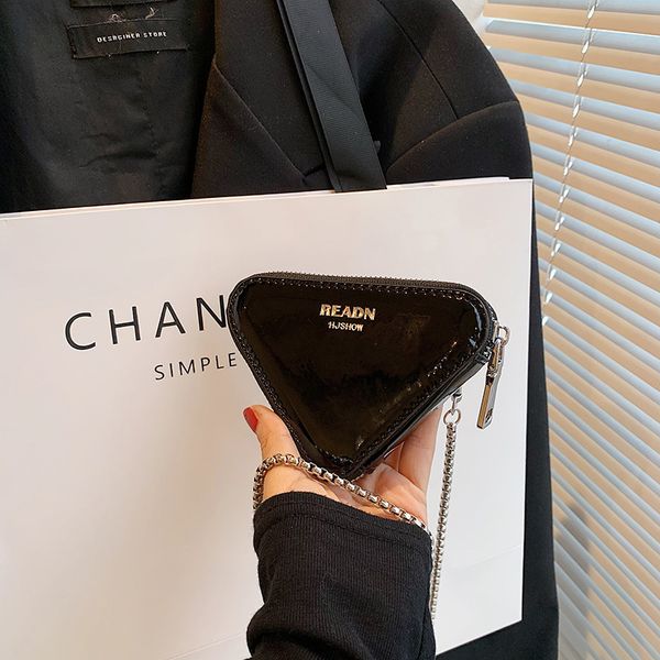 

2023 summer kids one shoulder change purse cute letter children triangle style casual zero wallets mini boys girl chain accessory bags f1711, Black