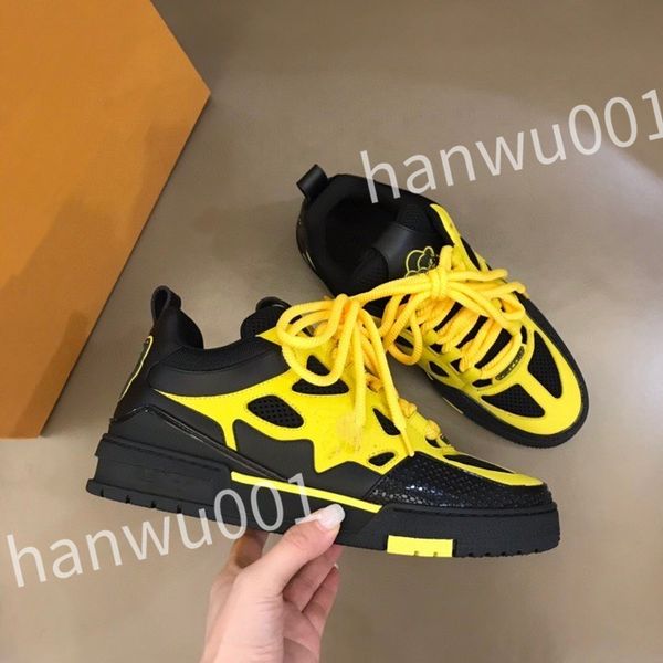 

2023 new luxury loafer shoes for women's crystal women's trainer sneakerdesigner striped fashion retro leather men's sneakers, Black