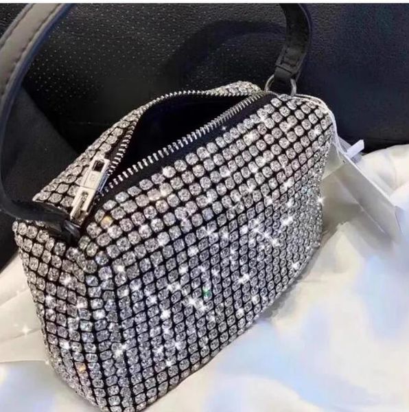 

diamond handbag canvas hobo bag designer shoulder bags for women chest pack fashion chains hand lady presbyopic handbags wholesale diamonds