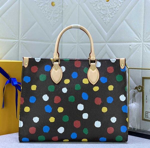 

designe handbag tote bag old flower letters polka dot pattern leather strap luxury gold hardware zip pouch large capacity pocket women cross