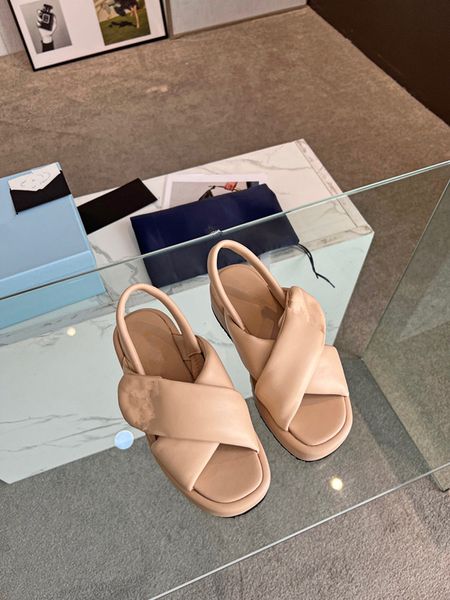 

designer women slides platform sandals famous designer women flip flops maroon brocade 0609, Black