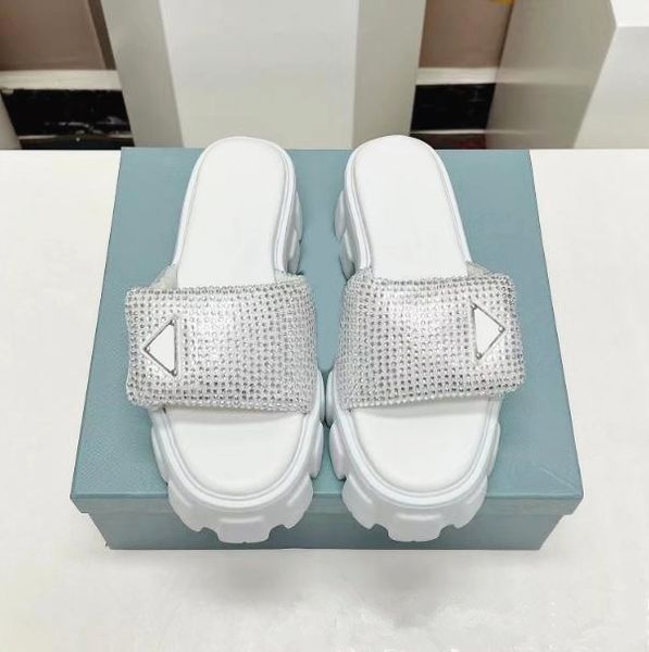 

women's thick soles slippers and sandals summer 2023 new diamond sandals wearing paste flip-flop diamond bread beach slippers high plat, Black