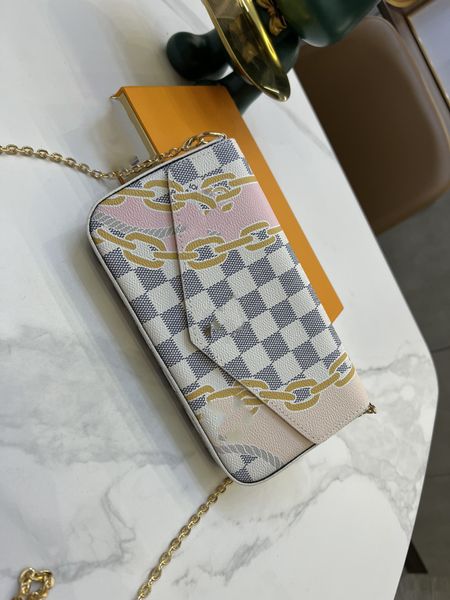 

women's bag three in one new versatile fashion bag retro chain one shoulder crossbody bag fashion versatile