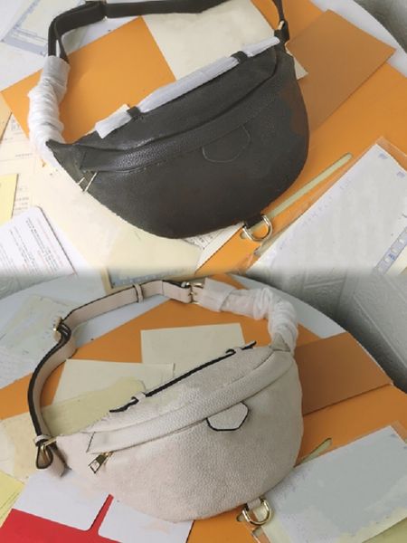 

designer waist bags luxury 2023 black white flower imprinted leather classic fashion women street style cool bumbag