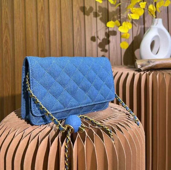 

designer bag luxury handbag fashionbags crossbody classic quilted mini golden ball woman shoulder sling vintage box bag cc bagmessenger bags