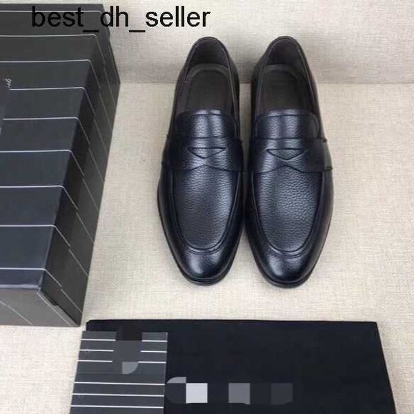 

genuine men's leather shoes with a light and soft texture gentlemen's business dress leather shoes, Black