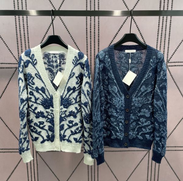

designer 2023 women's sweaters v-neck long sleeve flower knitted coats women's elegant ladies letter button cardigan, White;black