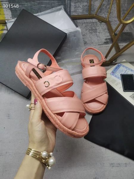 

2023 luxury sandals women slipper men slides leather sandal womens hook & loop casual shoes 35-41 with box and dust bag, Black