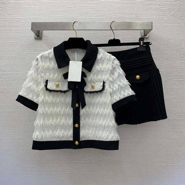 

23ss skirt set women designer clothes new celebrity style polo neck short sleeve contrast short high waist pleated half skirt set women clot, White