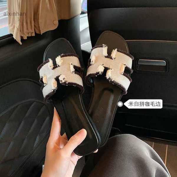 

grape mom studiolee heavy duty leather classic round head fur letter flat bottom sandals for women's summer outwear, Black