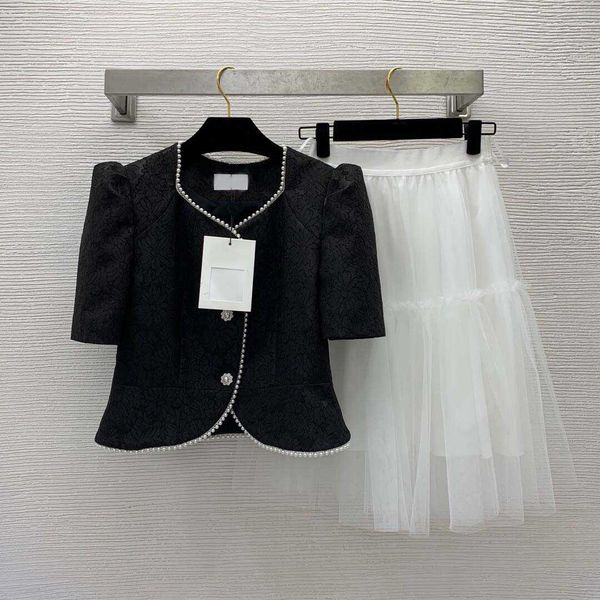 

23ss skirt set women designer clothes celebrity style beaded jacquard fabric square neck bubble sleeve high waist mesh half skirt set women, White