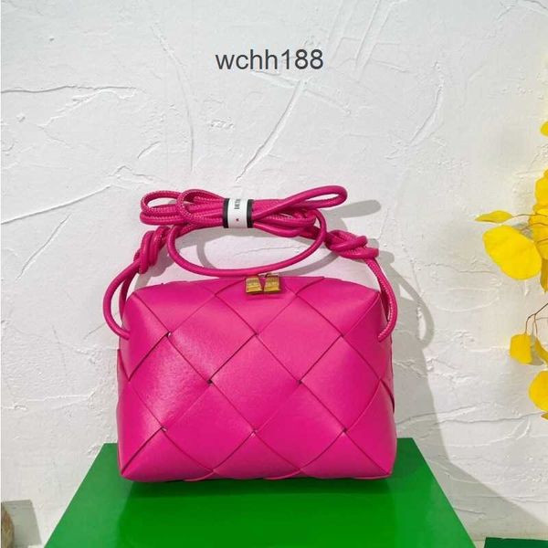 

bag cassettes evening cloud bags designer crossbody shoulder 2023 pouch bottegas one venetass woven basket leather versatile green mktc