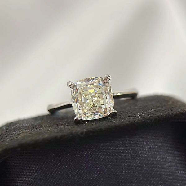 

fashion 925 sterling silver women's wedding diamond ring luxury four claw two carat square diamond ring girl love gift 7a with box, Slivery;golden