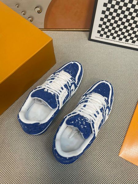 

2023 designer boots woman platform sneaker shoes indentations high sandal slipper shoe canvas classic man trainer 0614, Black