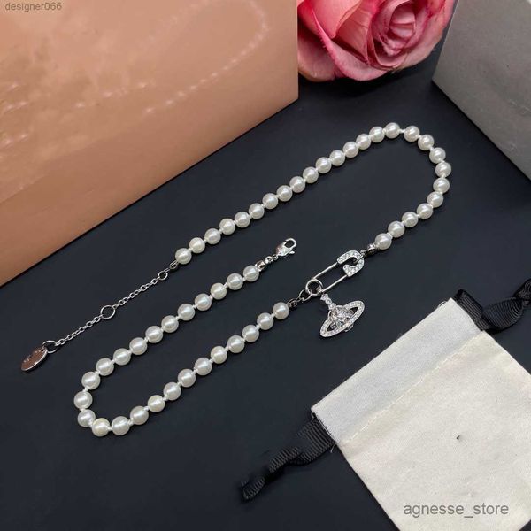 

pendant necklaces designer pendant necklaces letter vivian luxury women fashion jewelry metal pearl necklace r230615, Silver