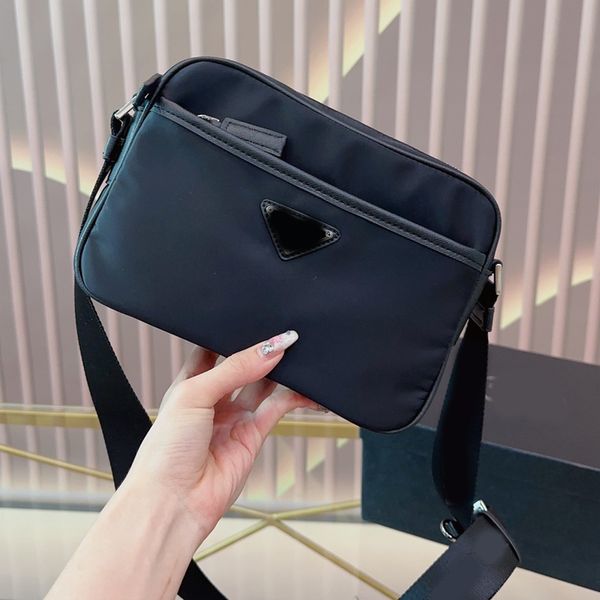 

messenger bag nylon men bags designer bags brand totes 2023 luxury leather handbags cross body fashion shoulder bag women plain letter purse