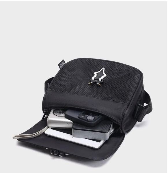 

trapstar bags men's 1.0irongate t cross-body bag - black/gradient 1to1 quality uk high street t letter lock women wallets
