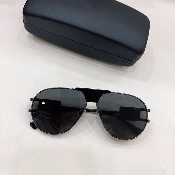 

2023 new model for men and women, high-quality pilot style titanium alloy full frame black green blue khaki lens design, classic fashion per, White;black