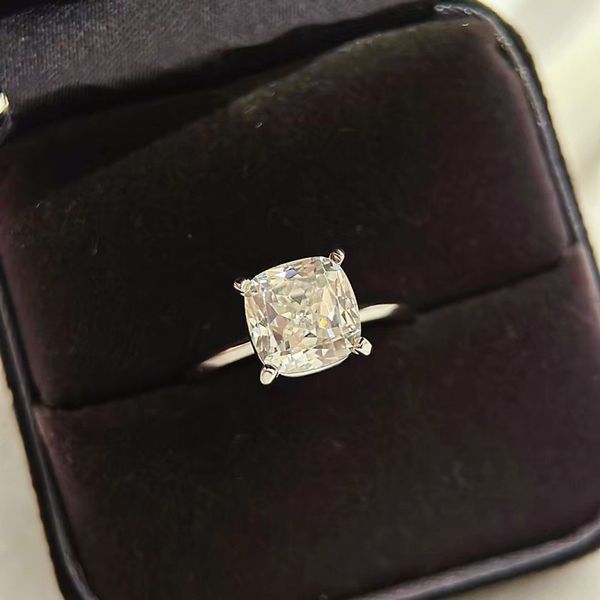 

925 sterling silver women's wedding diamond ring fashion designer four claw two carat diamond ring classic jewelry with box, Slivery;golden