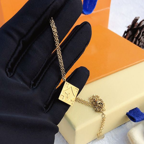 

never fading 18k gold plated luxury brand designer pendants necklaces flower square stainless steel letter choker pendant necklace chain jew, Silver