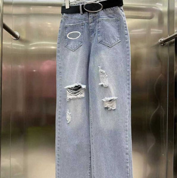 

summer designer casual women jeans pocket print logo straight ripped button fly jeans on the body showing leg length designers jeans womens, Blue