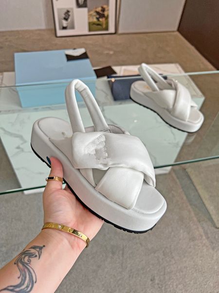 

designer sandals slides slippers leather slide platform slippers women's summer flat slippers women's fashion outwear beach sandal, Black