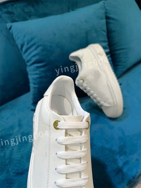 

new men designer sports shoes fashionable sports shoes women comfortable and breathable mesh training shoes casual shoes, Black