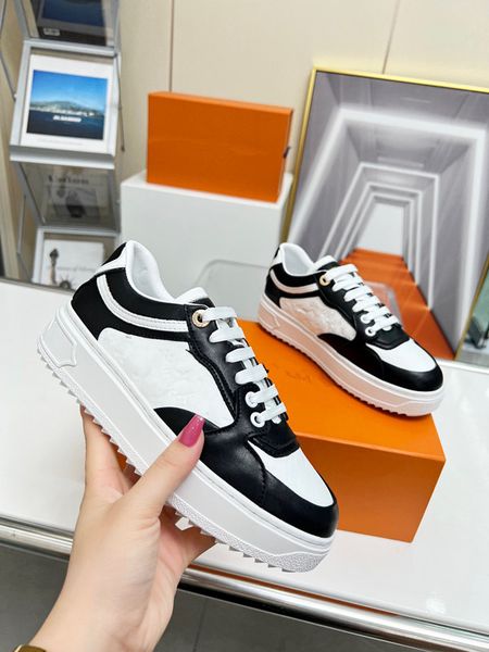 

2023 the new casual shoes women designer travel leather lace-up sneaker fashion lady flat running trainers letters woman shoe 0614, Black
