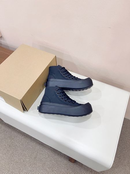 

2023 the new women designer travel leather lace-up sneaker fashion lady flat running trainers letters woman shoe platform 0614, Black