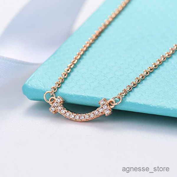 

pendant necklaces home mini face necklace niche design sense small fresh mini smile chain home everything accessory holiday gift r230615, Silver