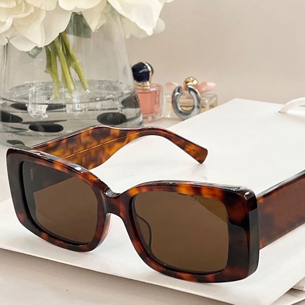 

the preferred new model for beach driving in 2023 with five-star quality full frame large leg women's sunglasses lightweight comfortabl, White;black