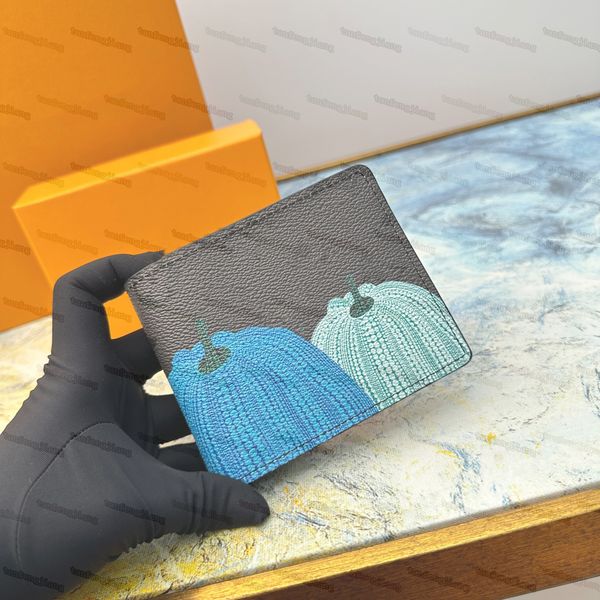 

the new 2023 fashion card bags for men and women pumpkin can be packed with small leather pocket convenient size 11-8-2cm, Brown;gray