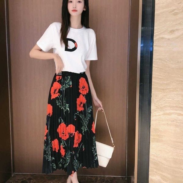 

designer set skirt fashion letter badge embroidery t shirt casual mid-length skirt two pieces womens clothing cotton t-shirt suit, White