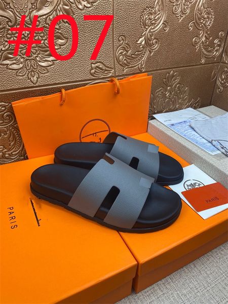 

56model luxurious men's summer sandals designer casual flip flops outdoor non-slip thick-soled beach fashion slippers large size 46 fli, Black
