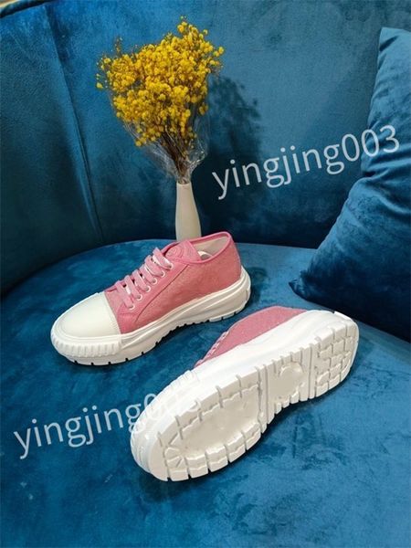 

2023 luxury designer classics sneakers men women canvas lace up flat bottomed fashionable comfortable casual shoes, Black
