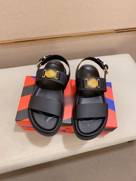 

fashion men sandals gold metal buckle 2023 black luxury flat beach designer mens casual sandal