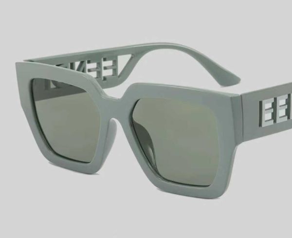 

women's summer sun with sunglasses with round face and big face 2023new uv-proof makeup artifact sunglasses womens fashion green glasse, White;black