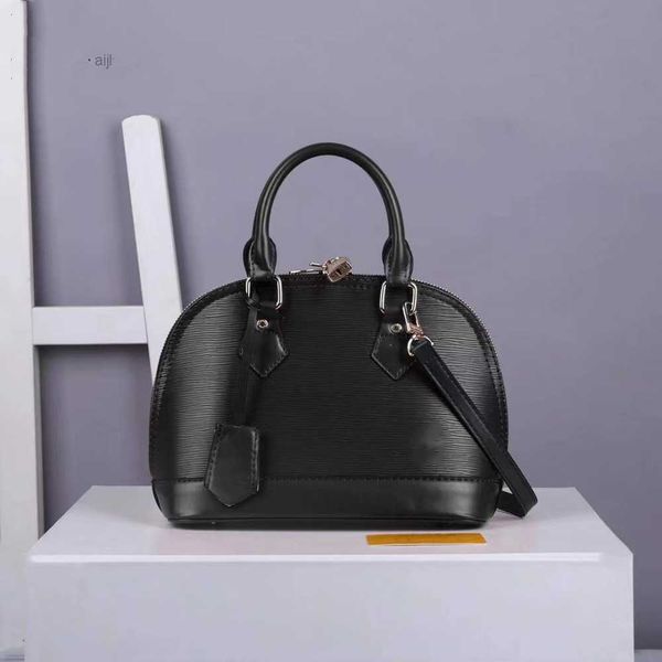 

fashion bags 2022 with lock tag alma bb 25cm women shoulder bag chain messenger leather handbags shell purse cosmetic crossbody pu totes bac